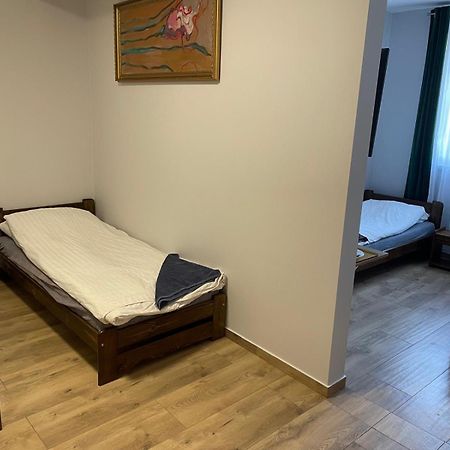 Irys 1 Apartment Tychy Ngoại thất bức ảnh
