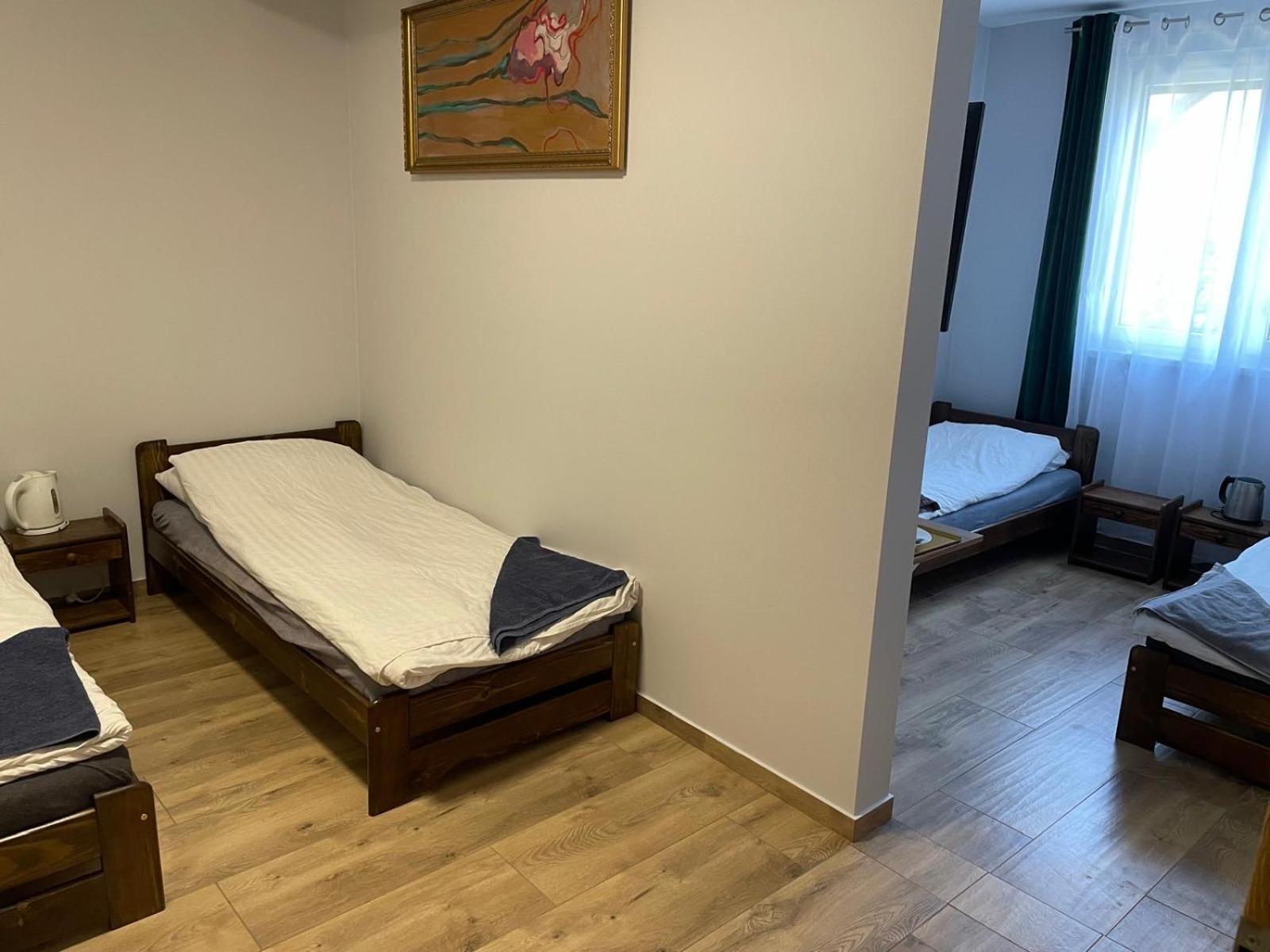 Irys 1 Apartment Tychy Ngoại thất bức ảnh